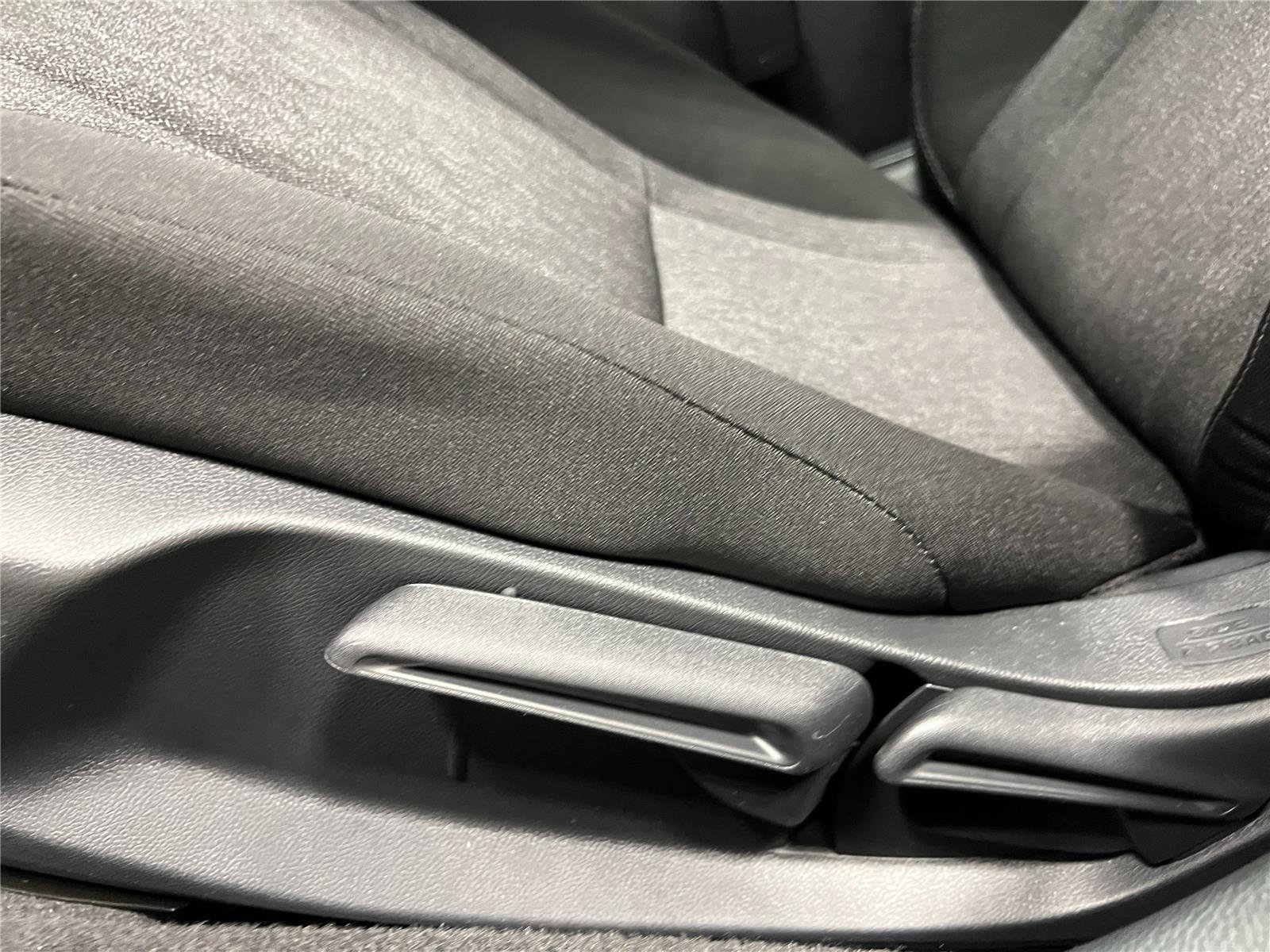 New 2025 Honda Accord LX image 13