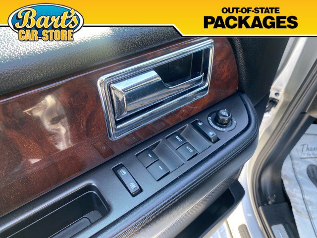 Used 2017 Lincoln Navigator Select image 27