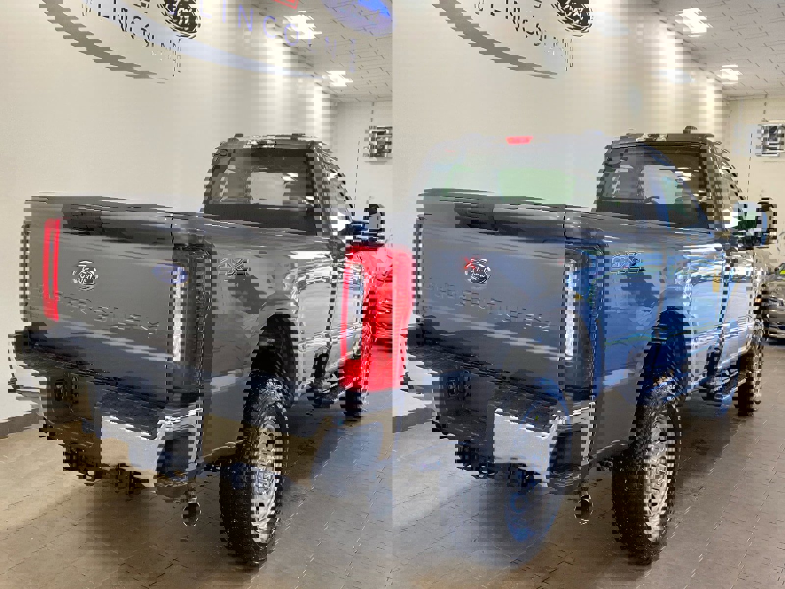 New 2026 Ford F350 XL w/ XL Chrome Package image 7