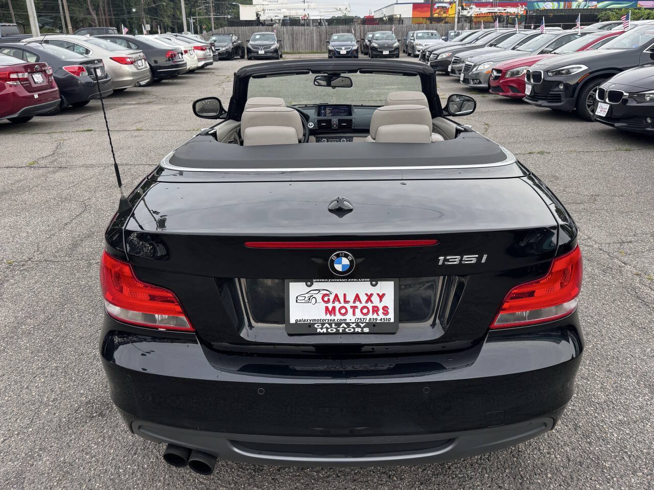 Used 2013 BMW 135i Convertible RWD image 4