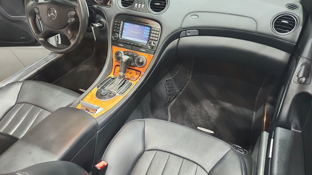 Used 2007 Mercedes-Benz SL 55 AMG image 35
