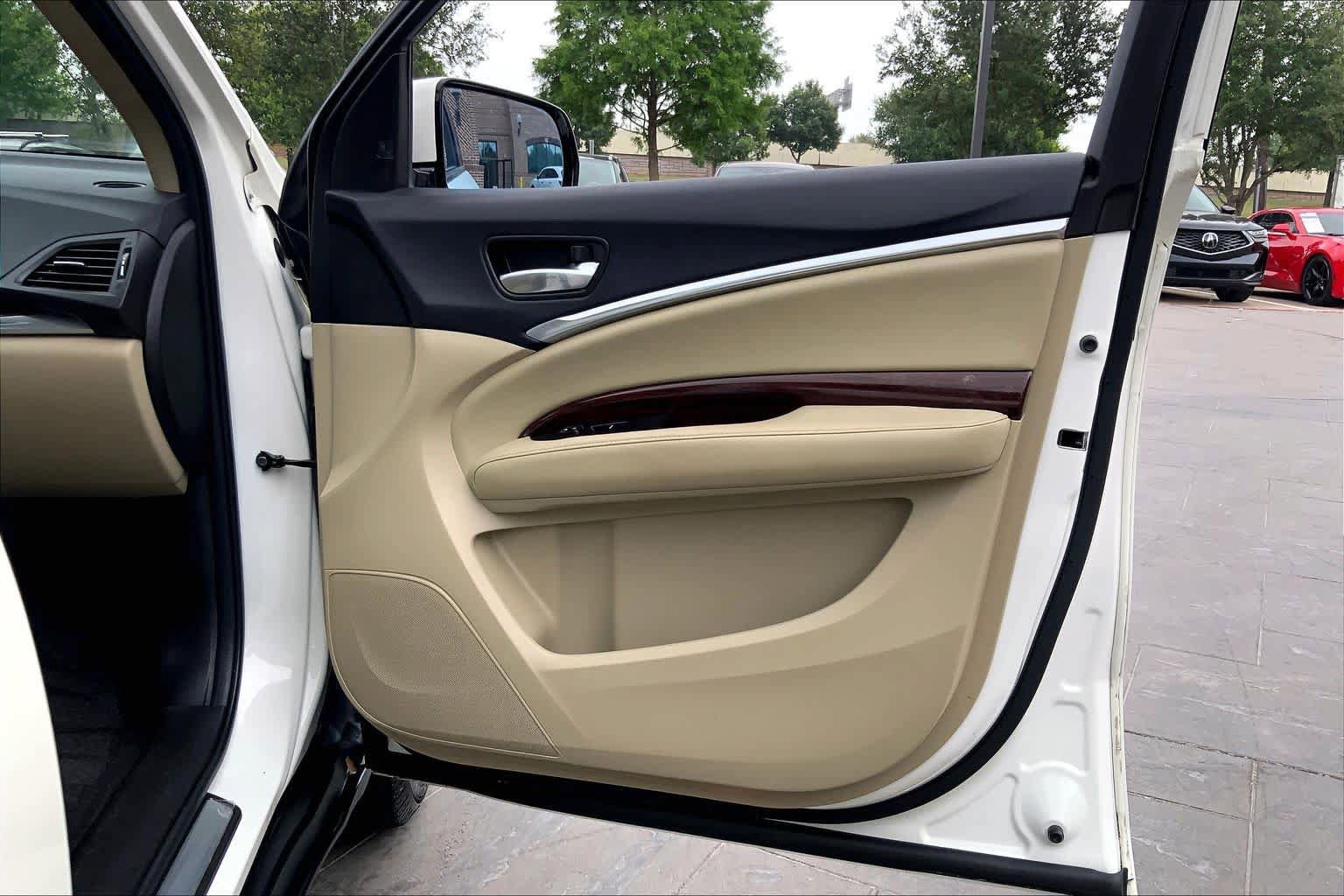 Used 2016 Acura MDX FWD w/ Technology Package image 23