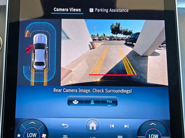 Used 2025 Mercedes-Benz C 300 4MATIC Sedan image 11