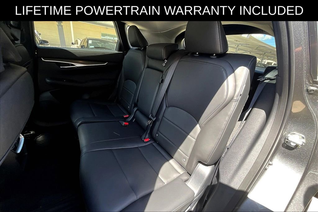 Certified 2025 INFINITI QX50 Pure image 18