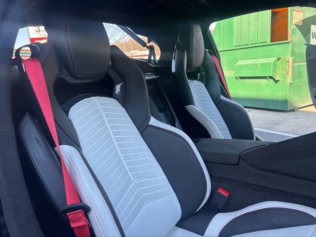 Used 2023 Chevrolet Corvette Stingray Premium Cpe w/ Z51 Performance Package image 15