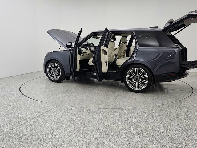 New 2026 Land Rover Range Rover SE AWD/4WD image 12