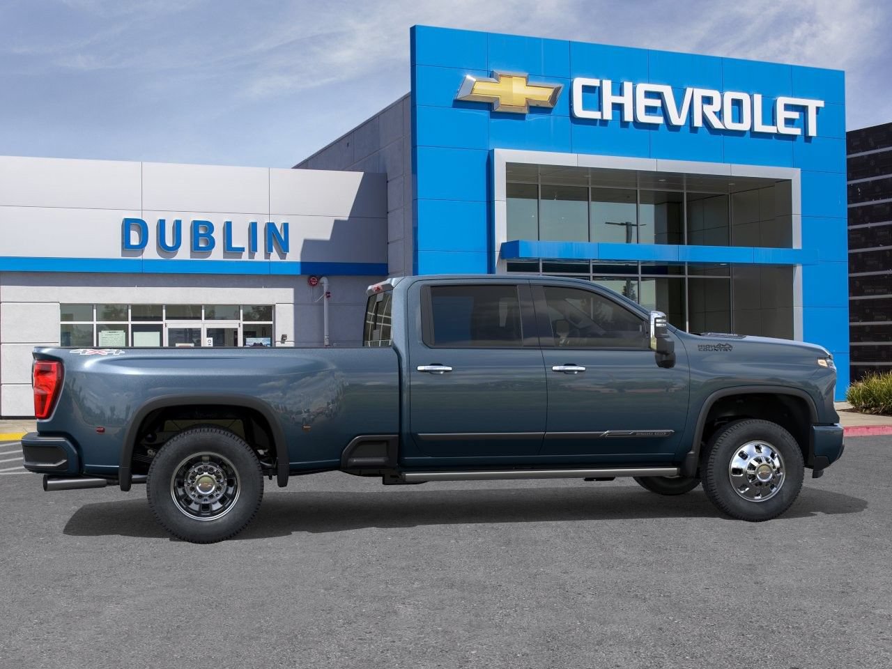 New 2026 Chevrolet Silverado 3500 High Country w/ High Country Premium Package AWD/4WD image 6