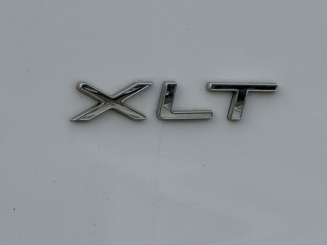 Used 2025 Ford Transit 350 XLT RWD image 7