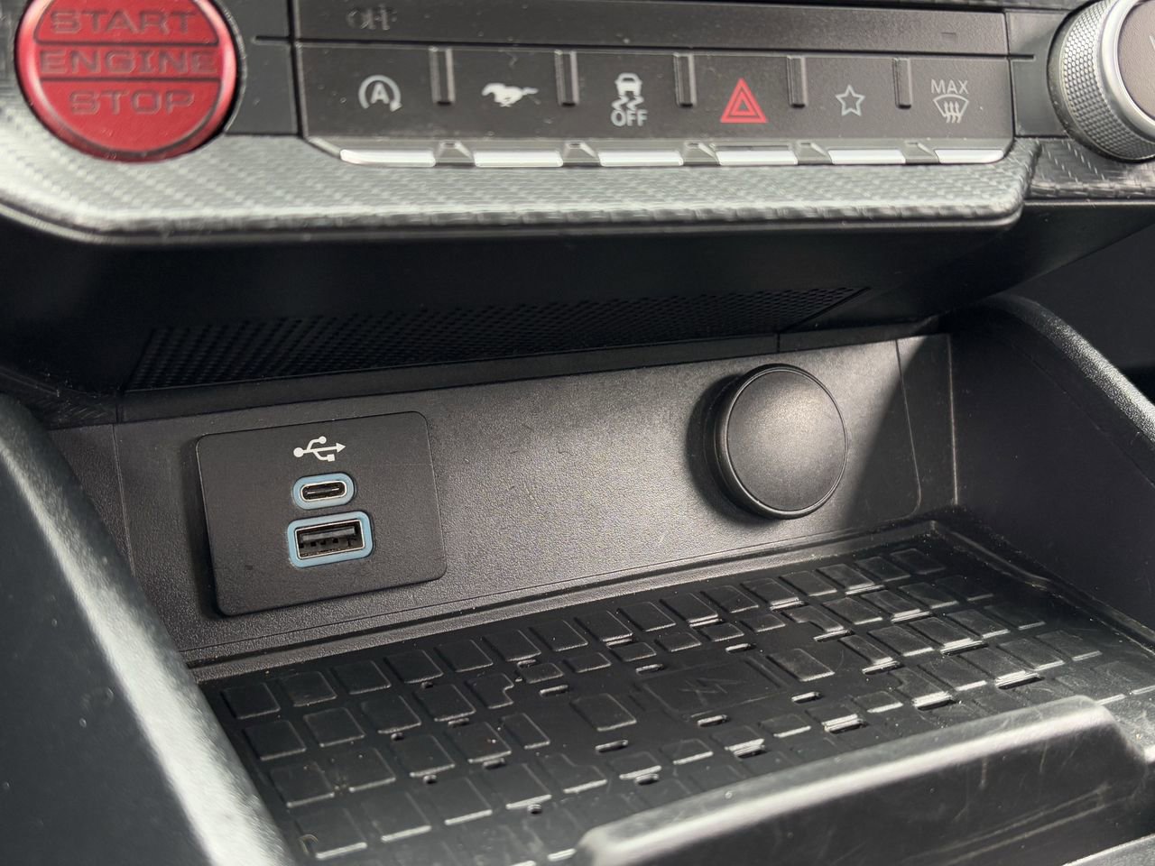 Used 2024 Ford Mustang Premium RWD image 16