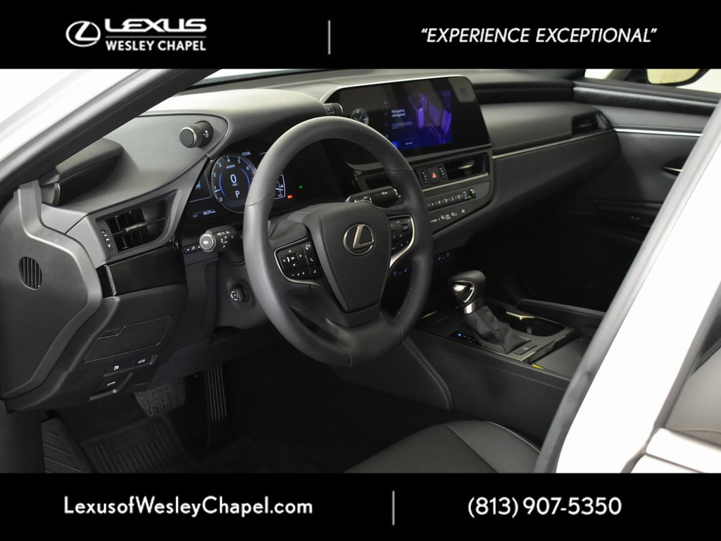Used 2023 Lexus ES 250 w/ Premium Package image 23