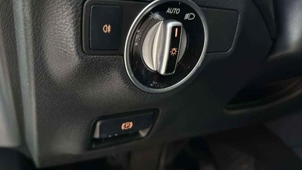 Used 2016 Mercedes-Benz CLA 250 image 28