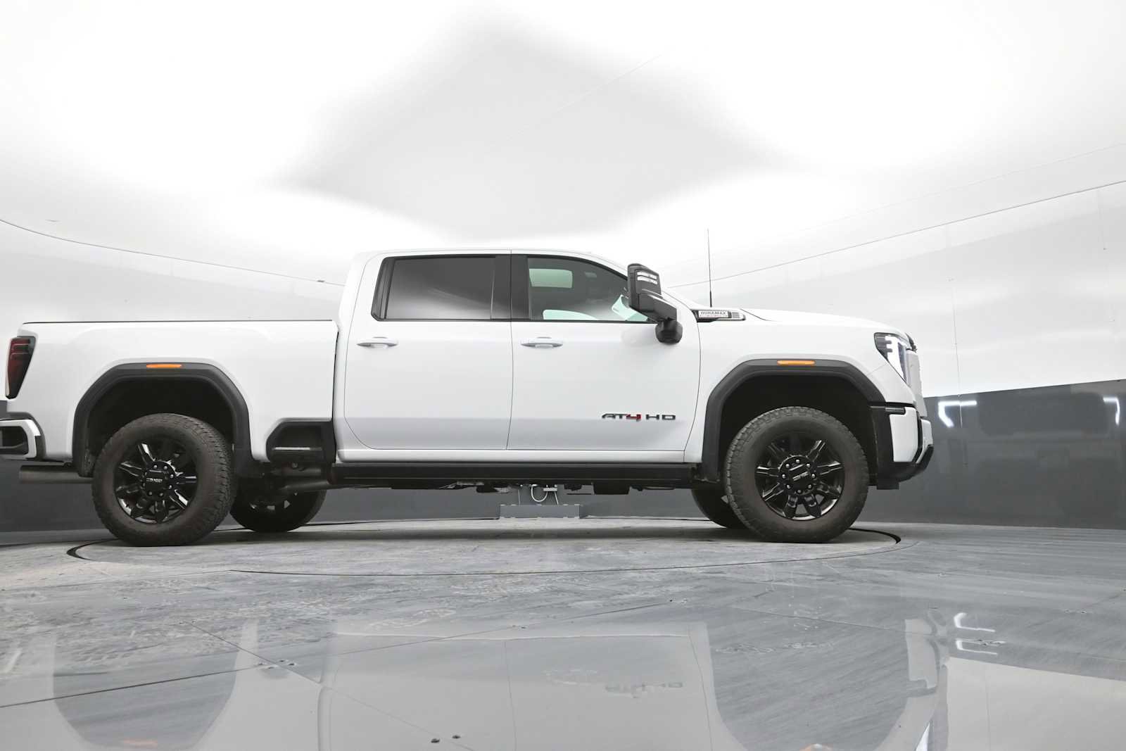 Certified 2024 GMC Sierra 2500 AT4 w/ AT4 Premium Plus Package image 43