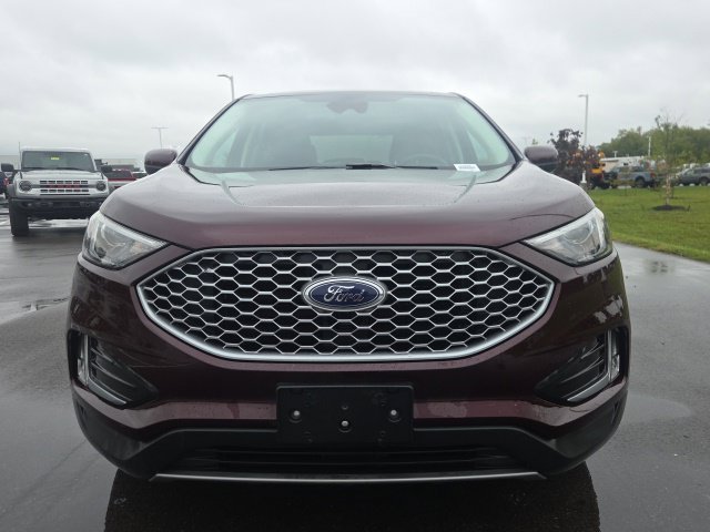 Used 2023 Ford Edge SEL w/ Convenience Package AWD/4WD image 3
