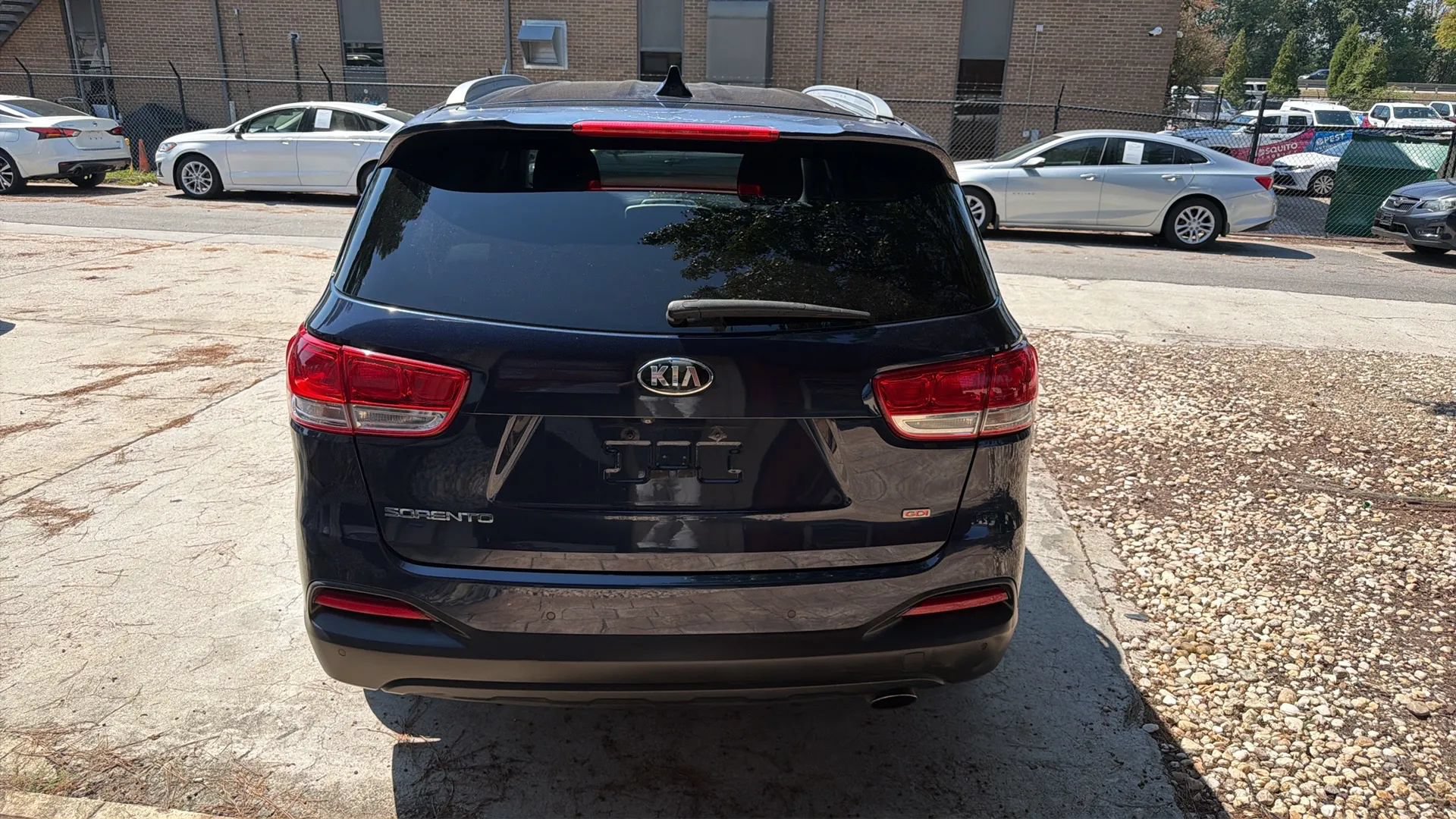 Used 2016 Kia Sorento AWD w/ LX Convenience Package image 4