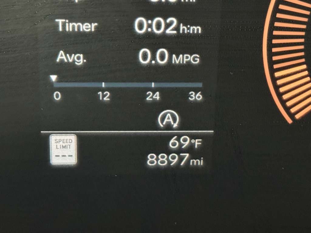 Used 2026 Hyundai Santa Fe SEL image 15