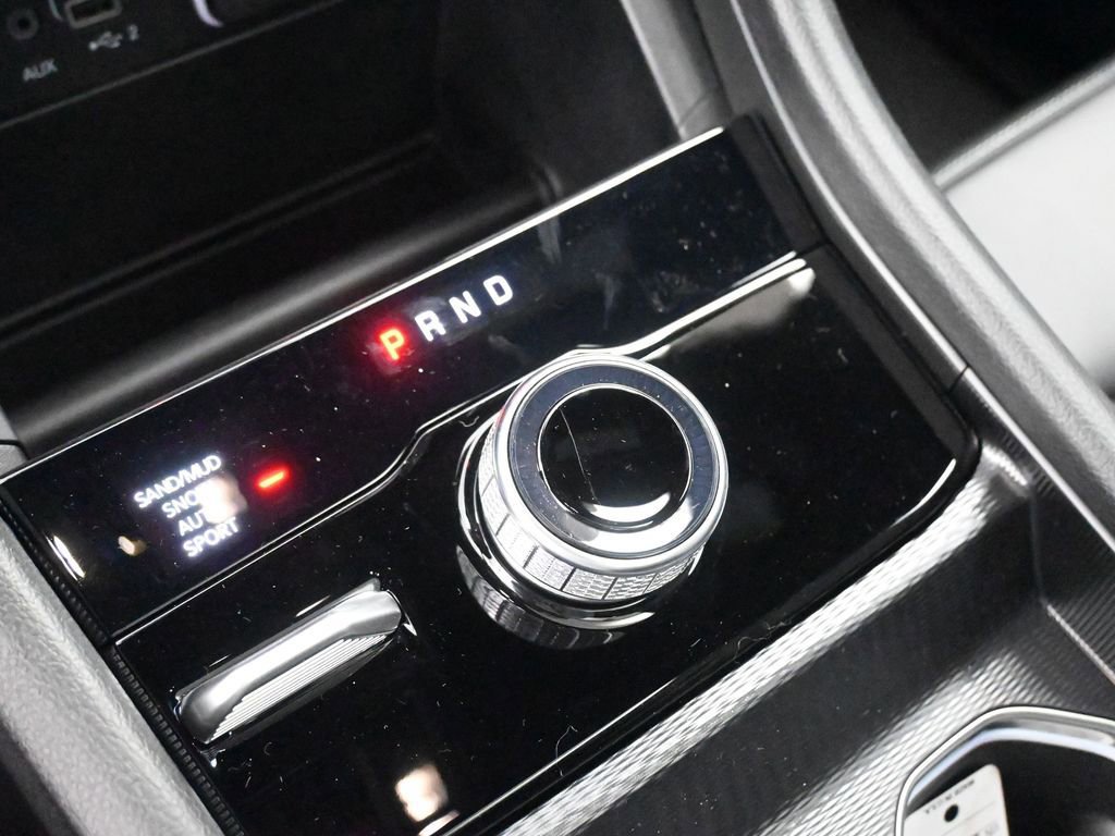 New 2025 Jeep Grand Cherokee Limited w/ Trailer Tow Package image 25