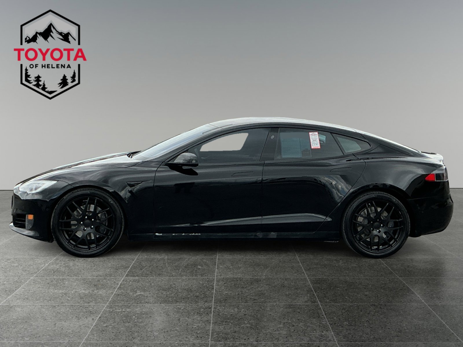 Used 2017 Tesla Model S 75 RWD image 2