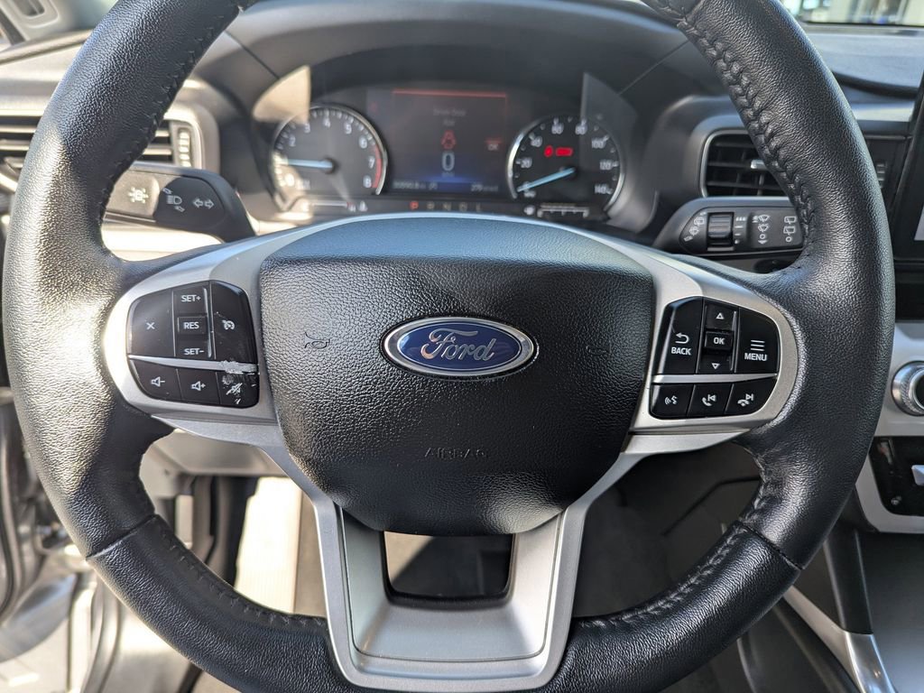 Used 2024 Ford Explorer XLT w/ Equipment Group 202A image 27
