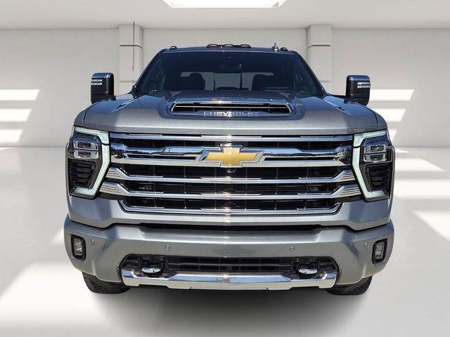 Used 2025 Chevrolet Silverado 2500 High Country w/ Technology Package AWD/4WD image 8