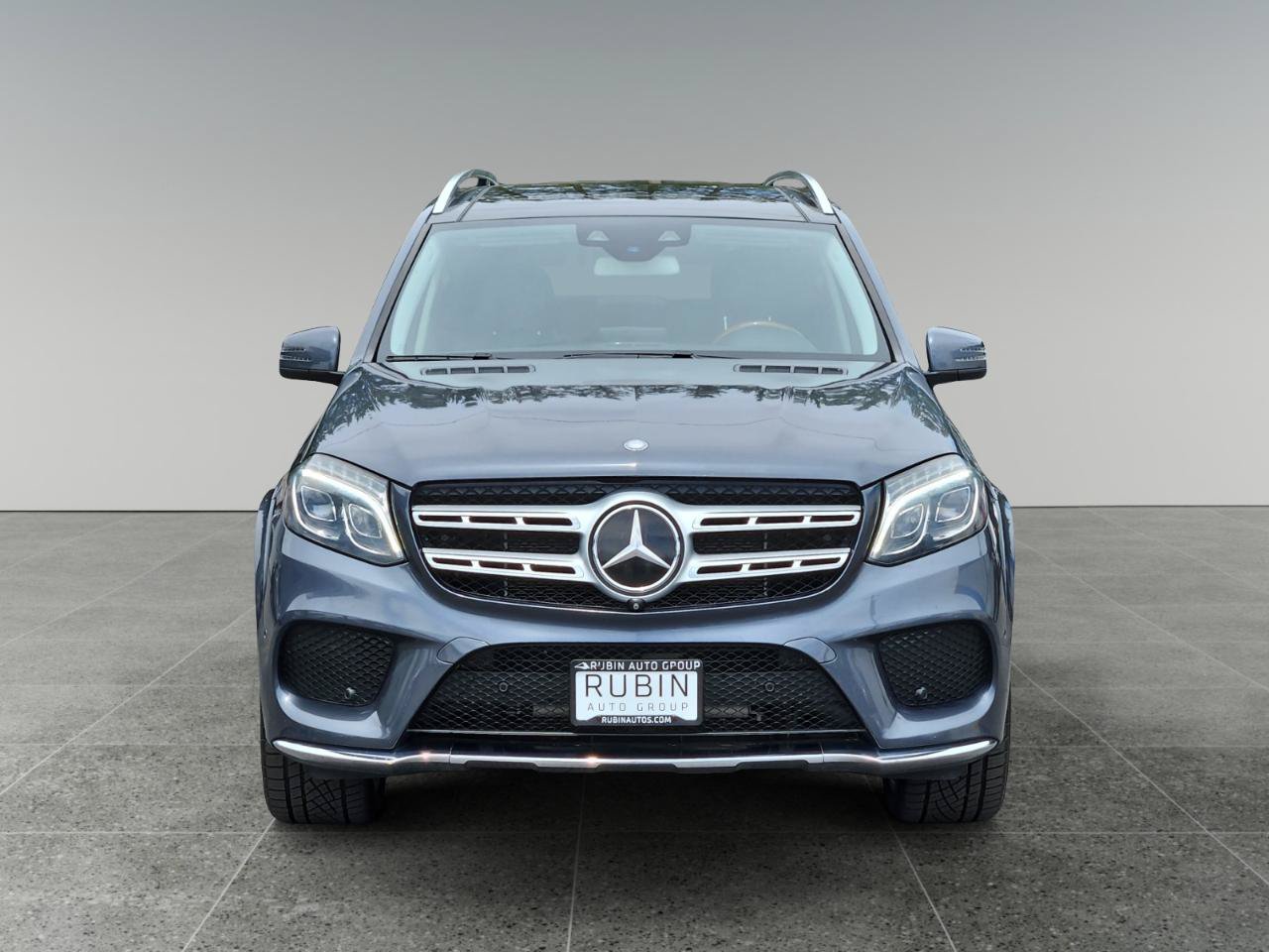 Used 2017 Mercedes-Benz GLS 550 4MATIC image 2