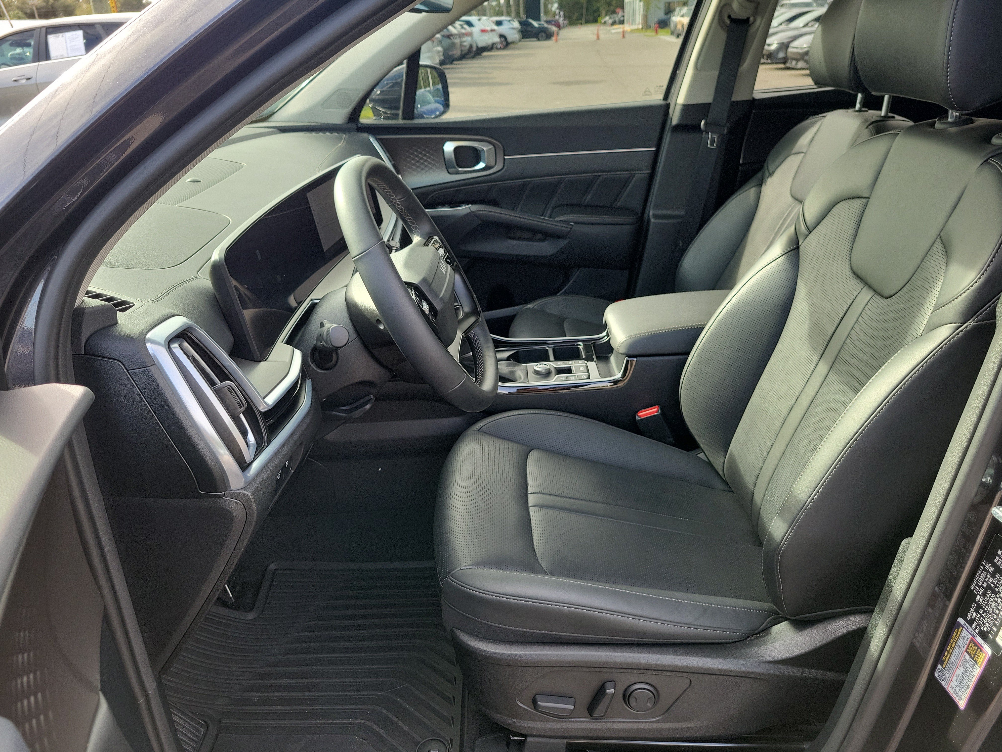 Certified 2026 Kia Sorento SX FWD image 21