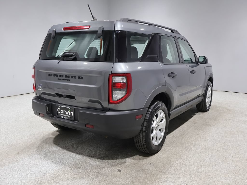 Used 2022 Ford Bronco Sport AWD/4WD image 2