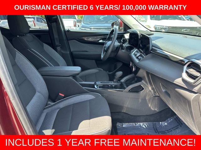 Used 2025 Chevrolet TrailBlazer LT AWD/4WD image 9