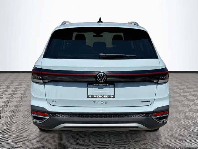 New 2026 Volkswagen Taos SE AWD/4WD image 6