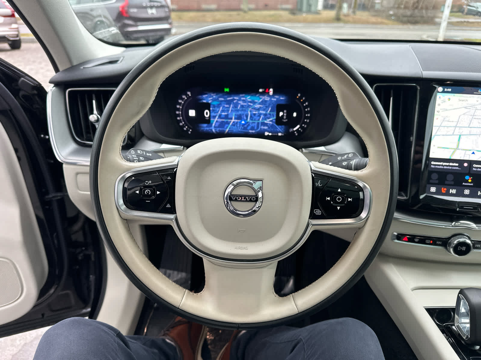 Used 2024 Volvo XC60 B5 Core w/ Climate Package AWD/4WD image 11