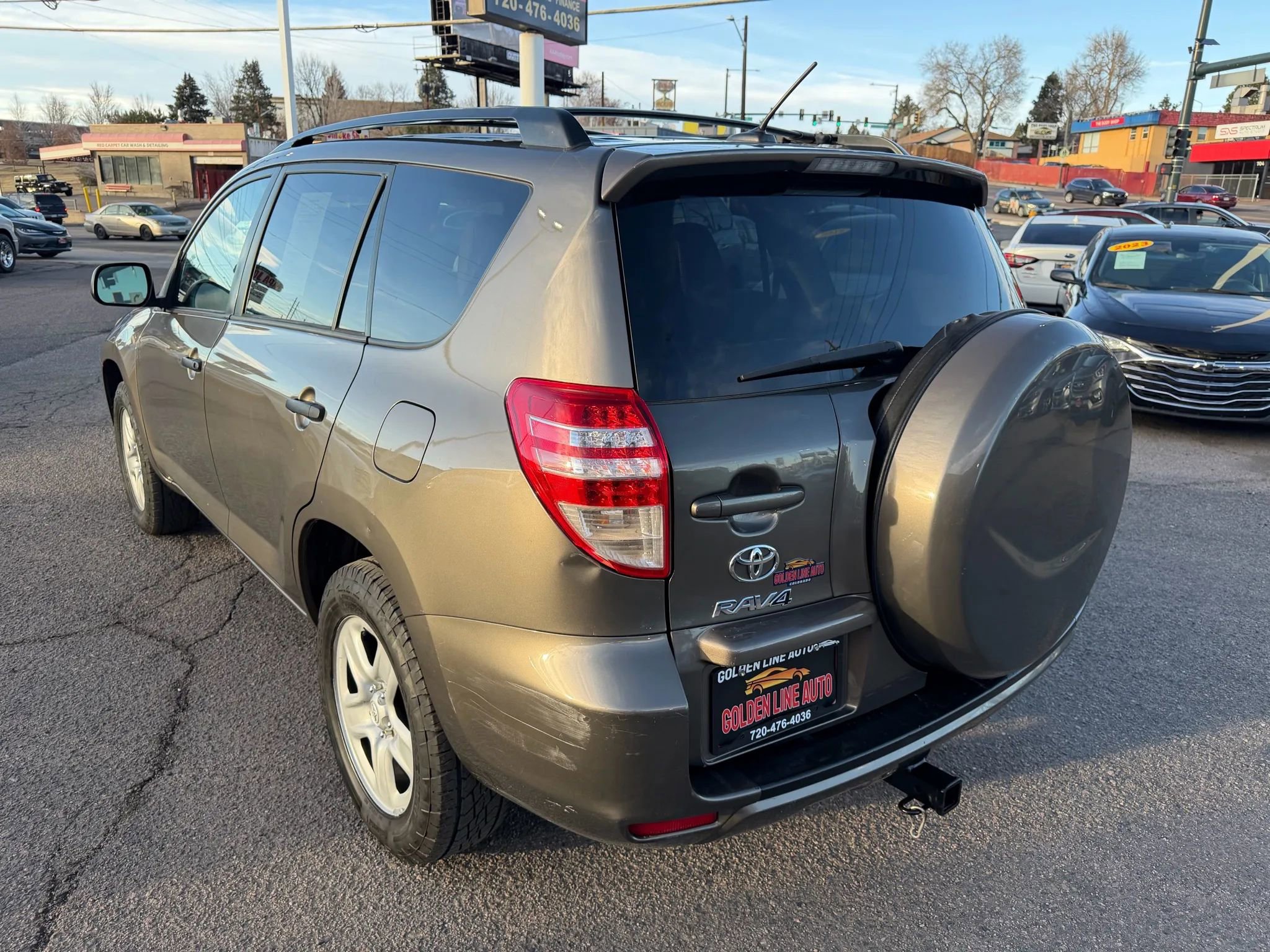 Used 2012 Toyota RAV4 4WD w/ Value Pkg image 6