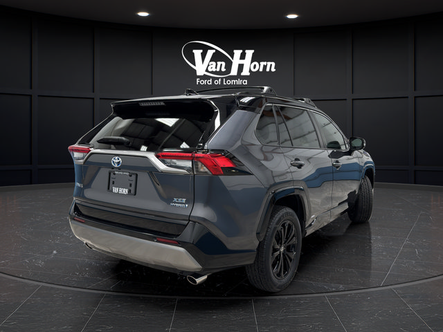 Used 2023 Toyota RAV4 XSE AWD/4WD image 7