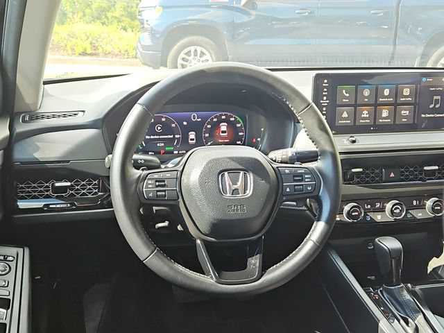 Used 2025 Honda Accord EX-L image 9