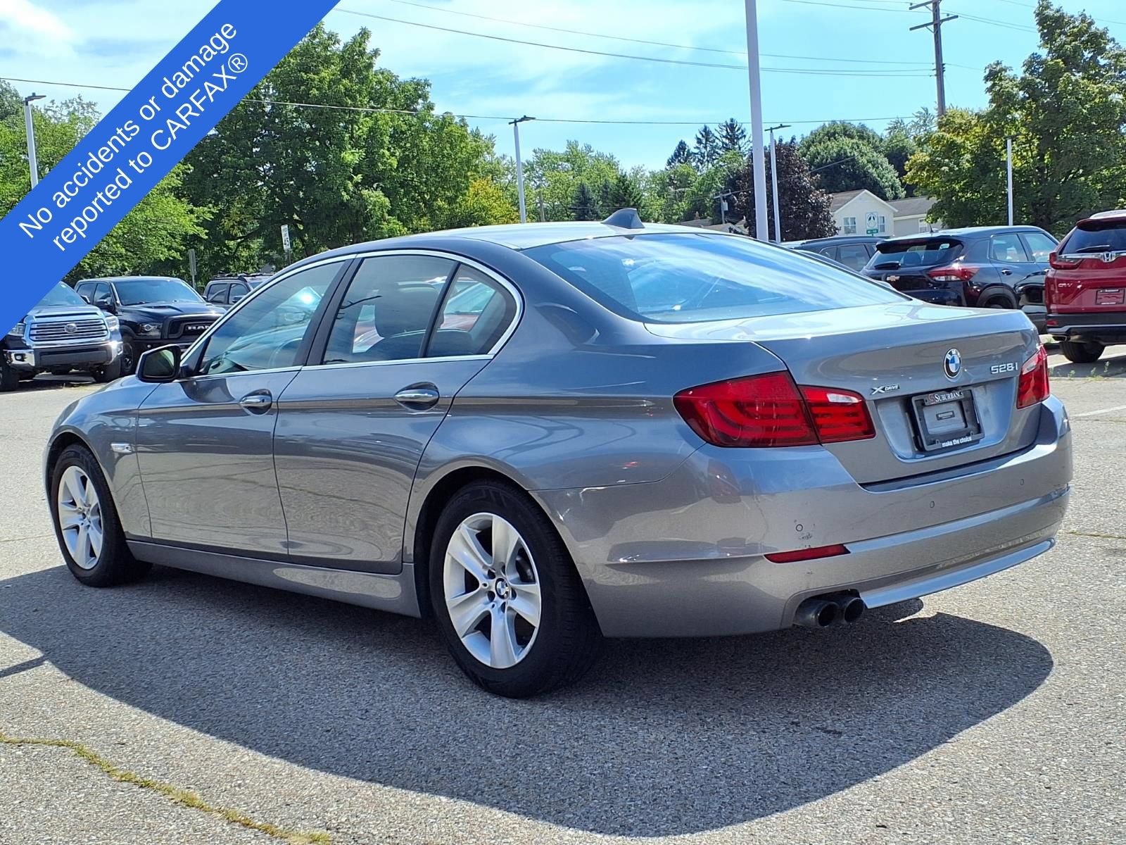 Used 2013 BMW 528i xDrive Sedan AWD/4WD image 8