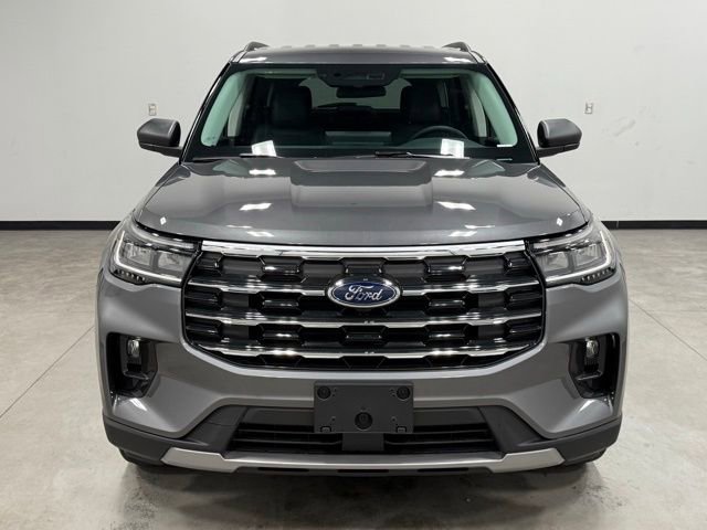 New 2026 Ford Explorer Active image 4