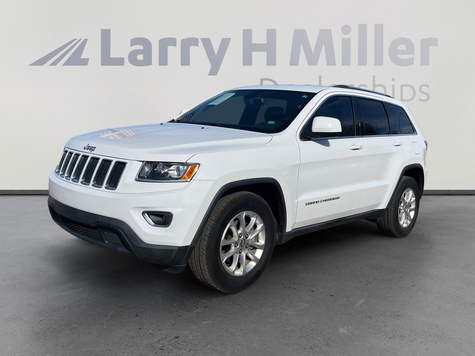 Used 2015 Jeep Grand Cherokee Laredo w/ Quick Order Package 23E