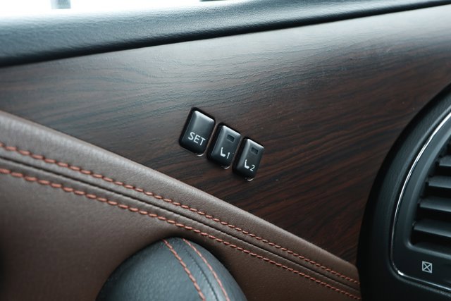 Used 2018 Nissan Armada Platinum w/ Captain Seat Package RWD image 24