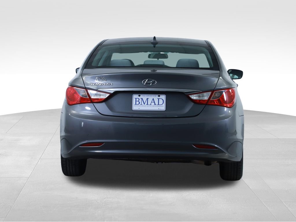 Used 2011 Hyundai Sonata GLS w/ Popular Equipment Pkg 2 FWD image 10