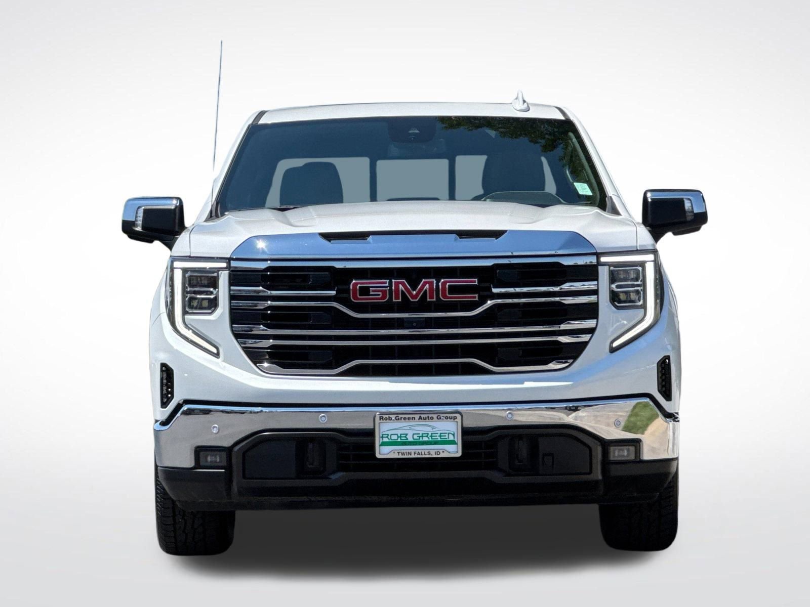 Used 2024 GMC Sierra 1500 SLT w/ SLT Convenience Package image 9