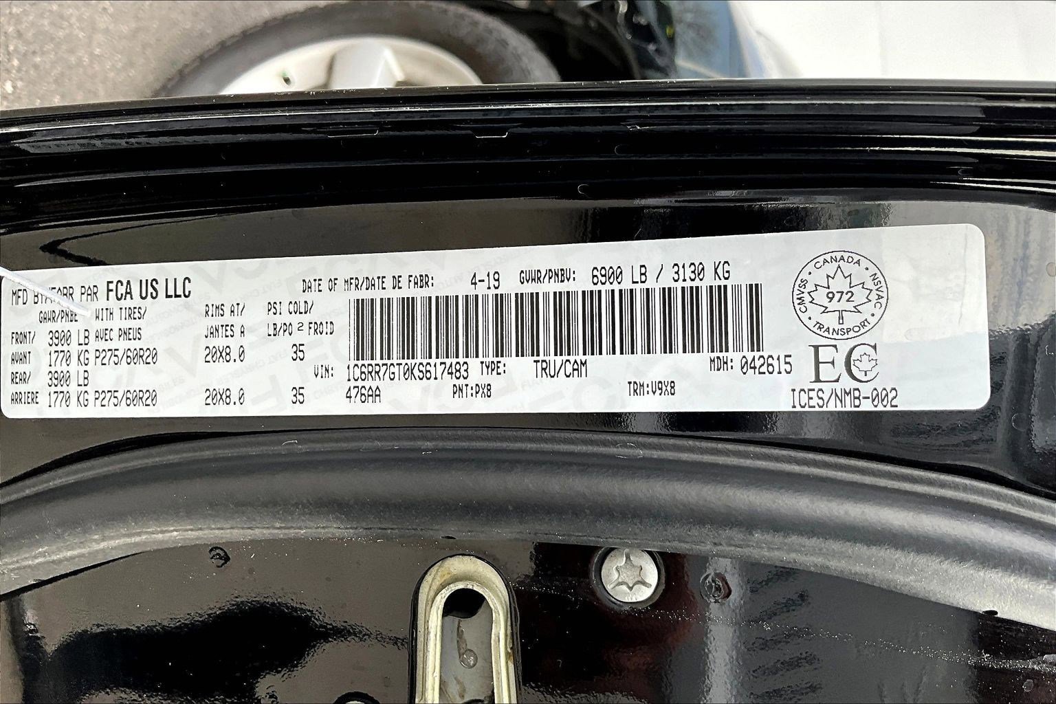 Used 2019 RAM 1500 Classic SLT image 17