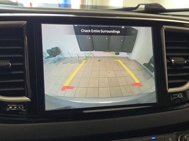 Used 2024 Chrysler Pacifica Touring-L FWD image 27