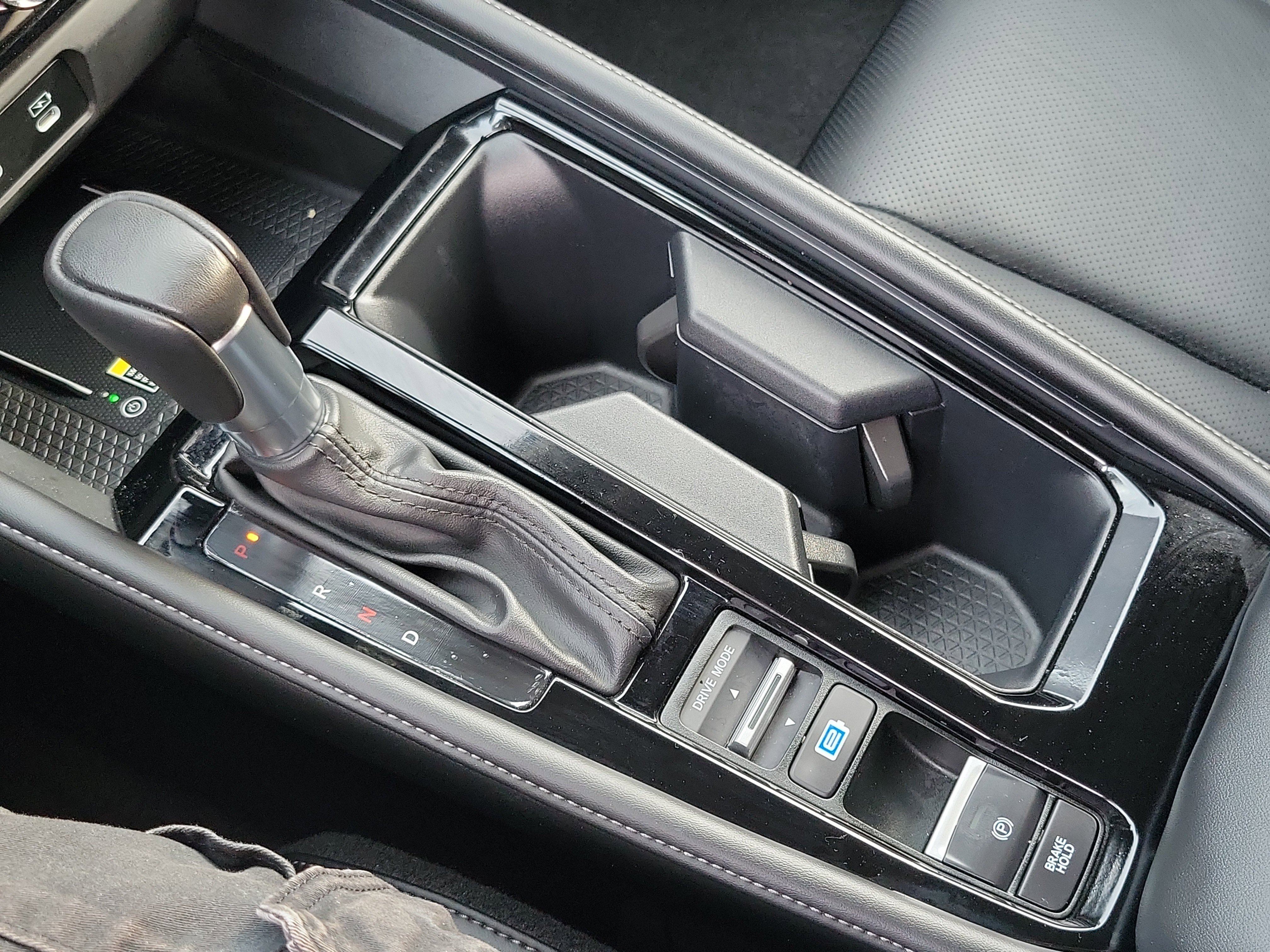 Used 2024 Honda Accord Touring image 13