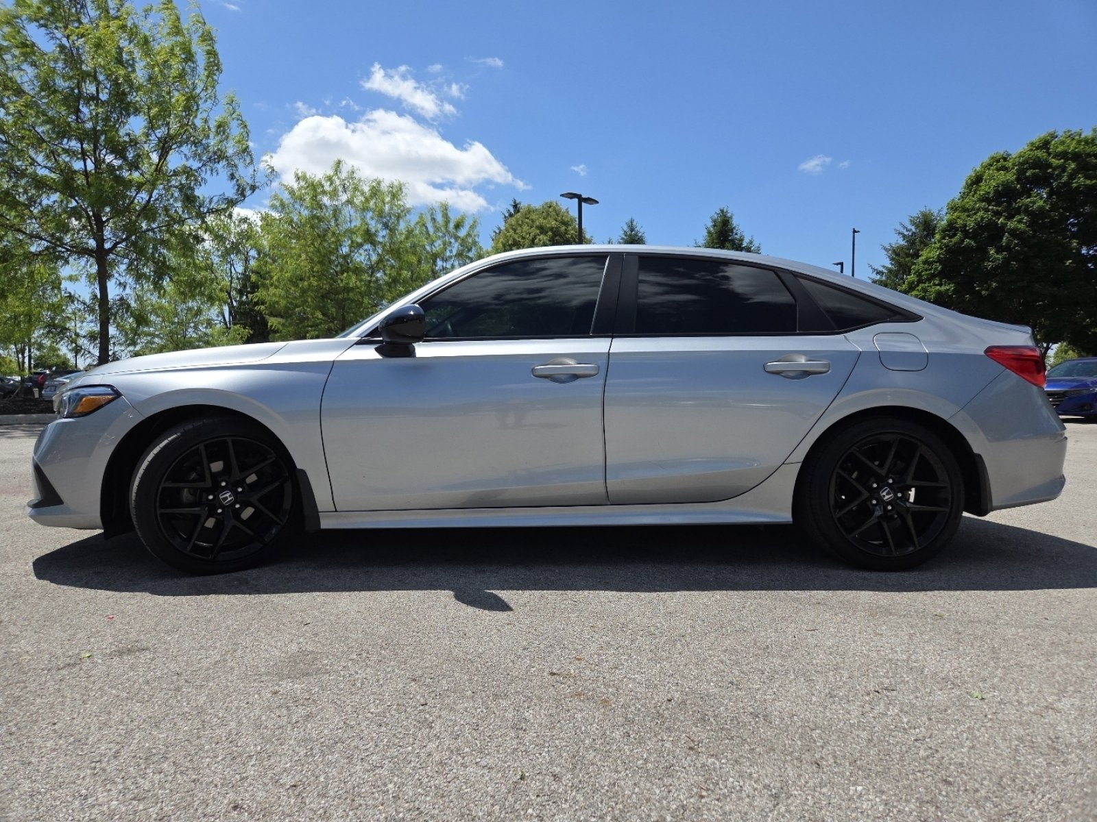 Used 2023 Honda Civic Sport image 17