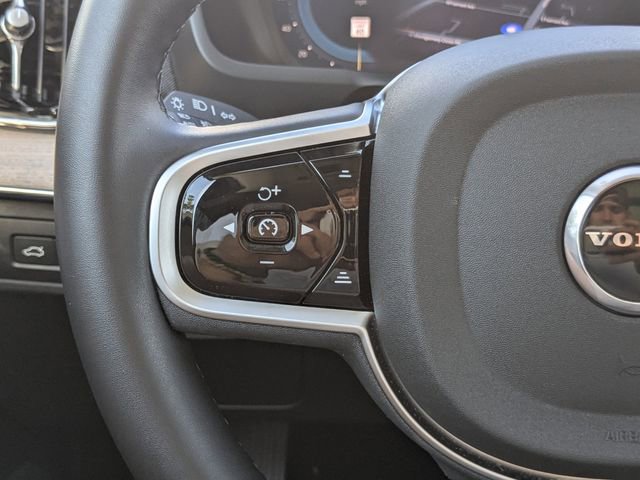 Certified 2025 Volvo XC90 T8 Plus w/ Protection Package Premier image 34