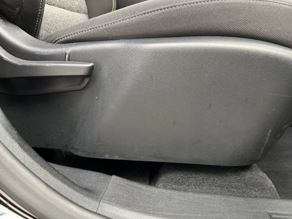 Used 2025 GMC Terrain Elevation FWD image 29