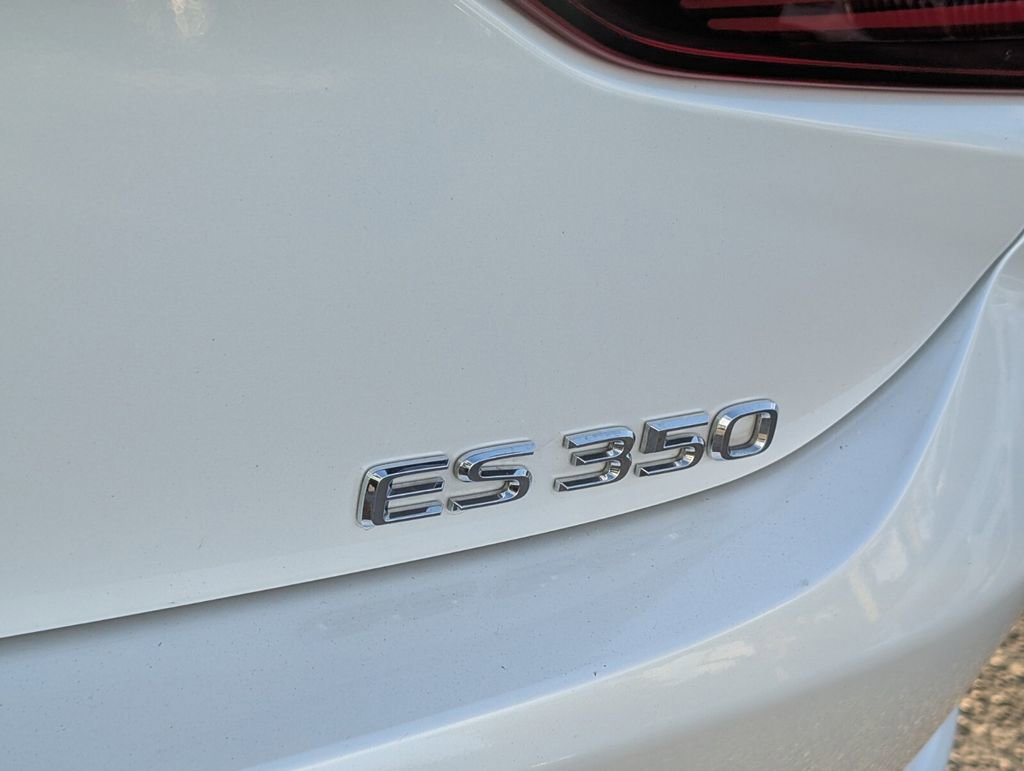 Used 2022 Lexus ES 350 w/ Premium Package image 15