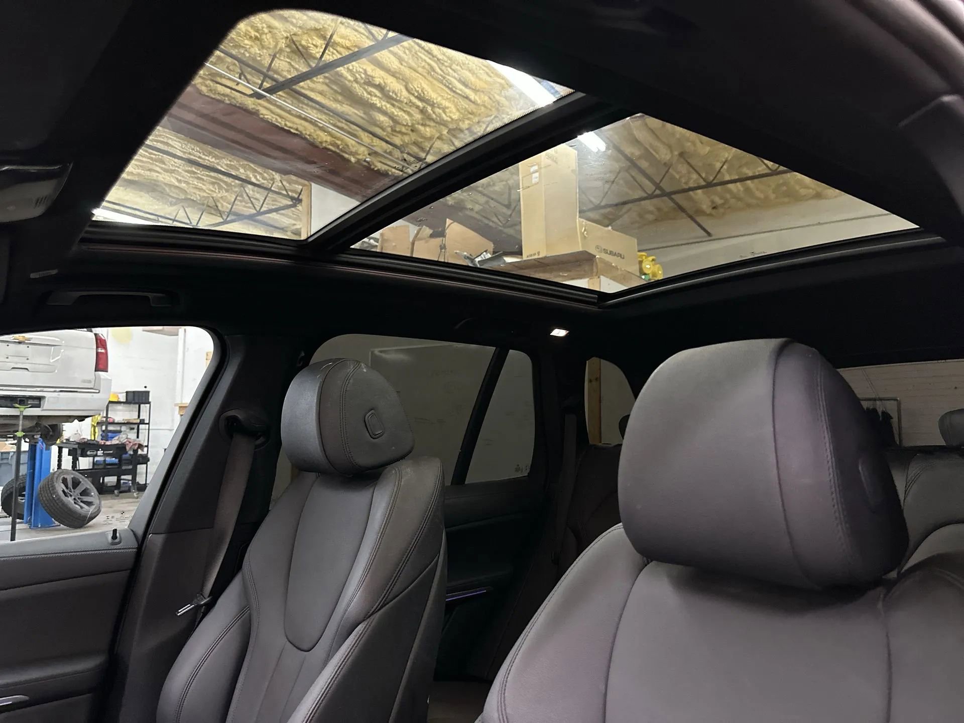 Used 2022 BMW X5 sDrive40i w/ Premium Package RWD image 24