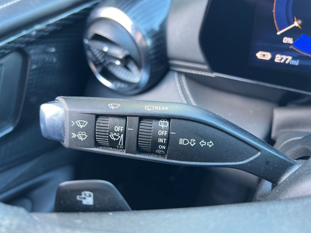 Used 2025 Chevrolet Blazer EV LT image 14