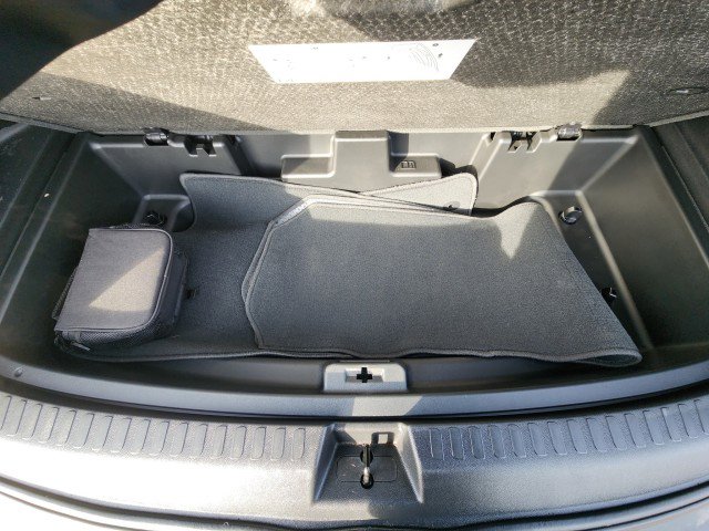 Used 2024 Chevrolet Traverse LT image 21