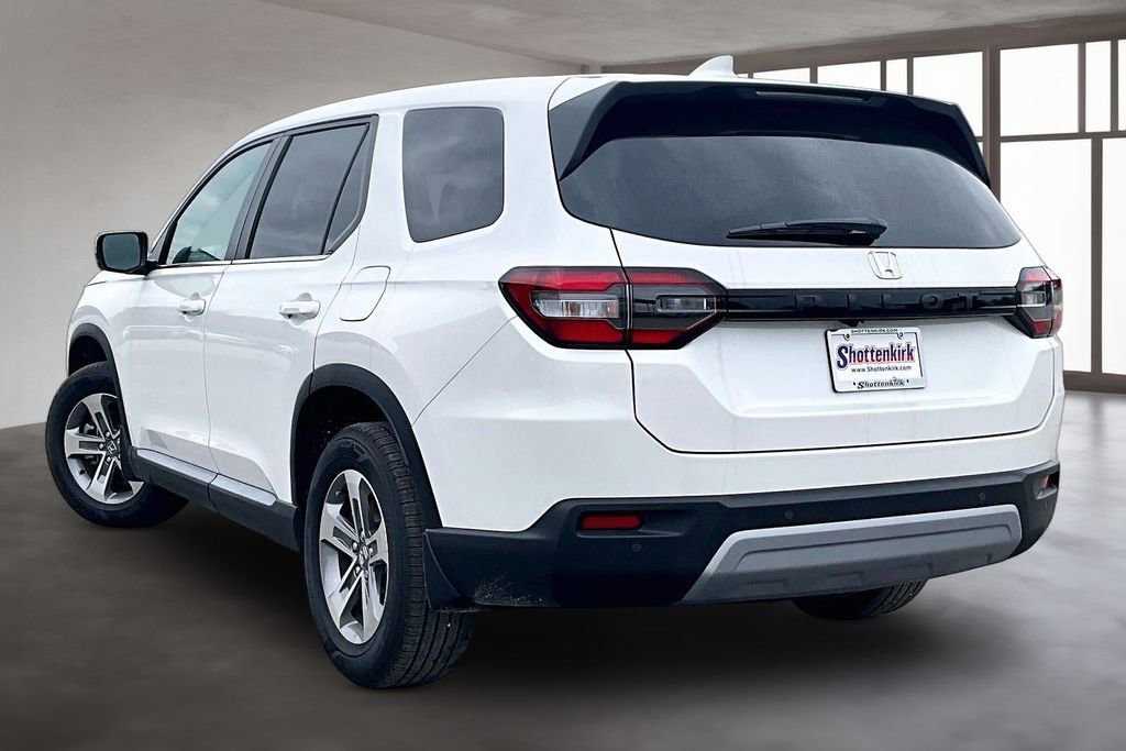 New 2025 Honda Pilot EX-L image 3