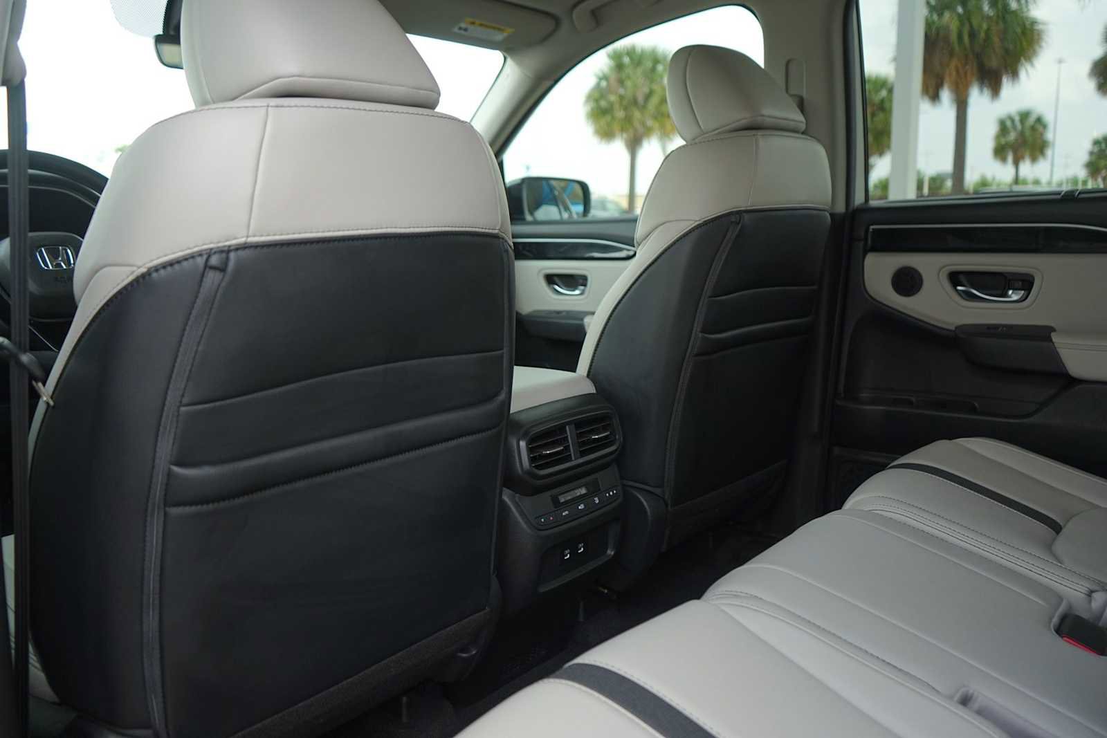 Certified 2026 Honda Pilot EX-L image 13